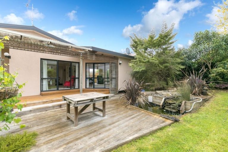 Photo of property in 11 Moreland Avenue, Pukete, Hamilton, 3200