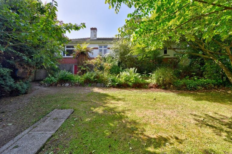 Photo of property in 4 Park Street, Gore, 9710