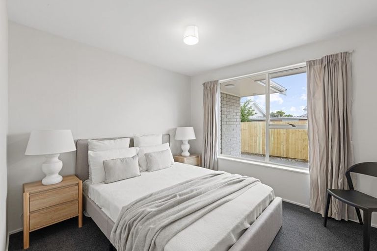 Photo of property in 416 Mairehau Road, Parklands, Christchurch, 8083