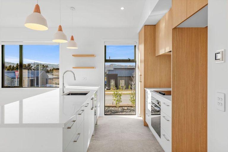 Photo of property in Northlake, 17b Linnburn Road, Wanaka, 9305