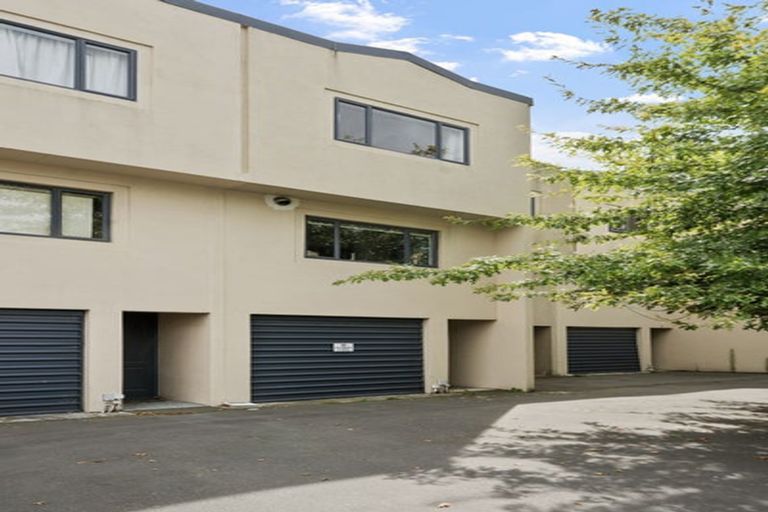 Photo of property in 6/337 Armagh Street, Linwood, Christchurch, 8011