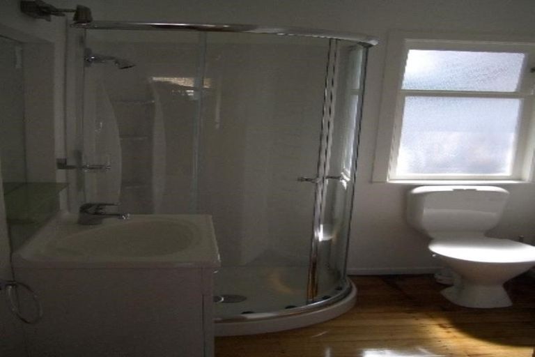 Photo of property in 1/12a Sanders Avenue, Takapuna, Auckland, 0622