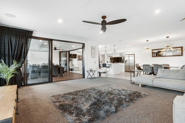 Photo of property in 6 Hortons Way, Cromwell, 9310