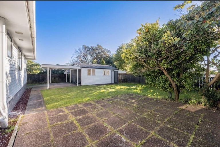 Photo of property in 6 Rainbow Place, Wattle Downs, Auckland, 2103