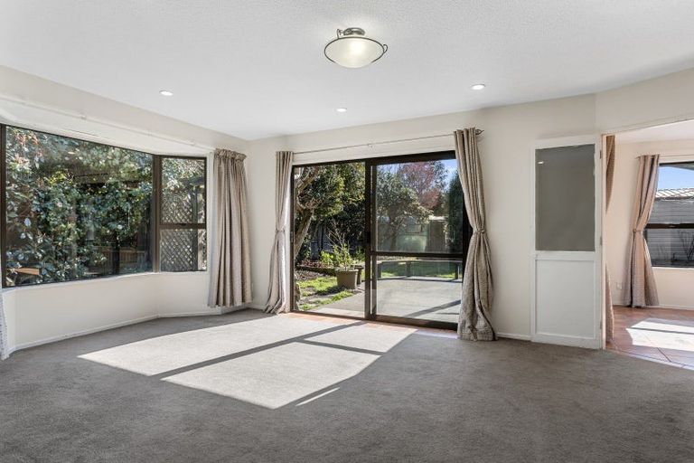 Photo of property in 8 Lacy Gate Place, Woodend, 7610