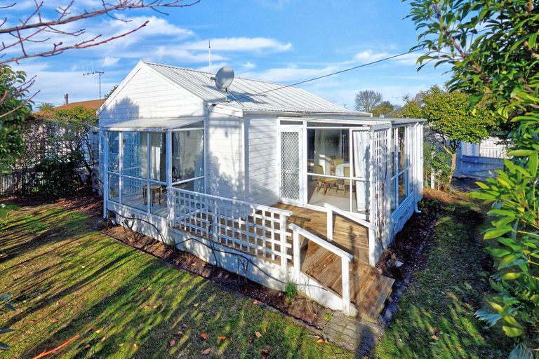 Photo of property in 1 Solway Street, Solway, Masterton, 5810