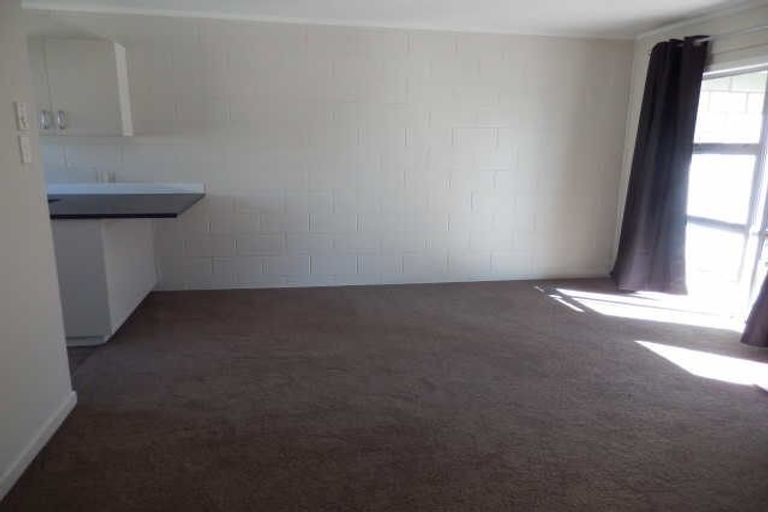 Photo of property in 4/9 Brennan Place, Hillcrest, Hamilton, 3216