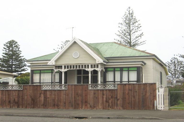 Photo of property in 102 Mcgrath Street, Napier South, Napier, 4110