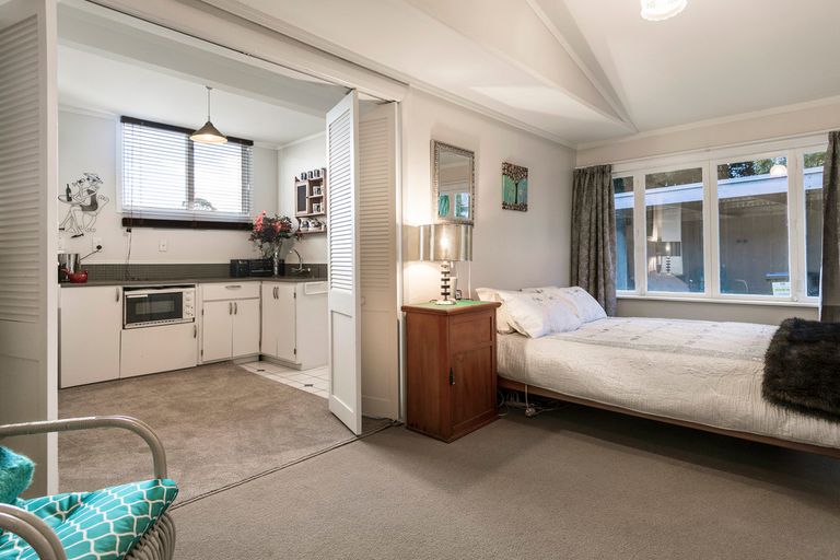 Photo of property in 19 Roderick Street, Otumoetai, Tauranga, 3110