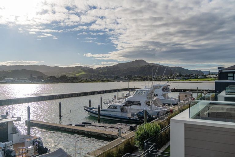 Photo of property in 7/6 The Marina, Tairua, 3508