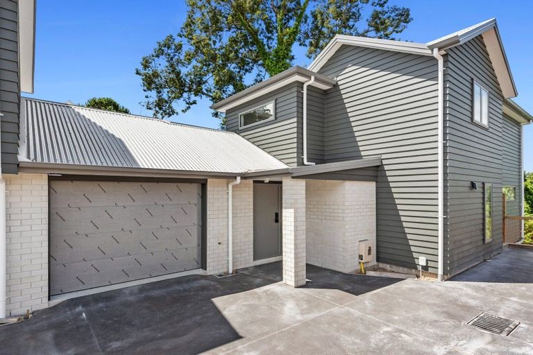 Photo of property in 2/18 Pickering Crescent, Chedworth, Hamilton, 3210