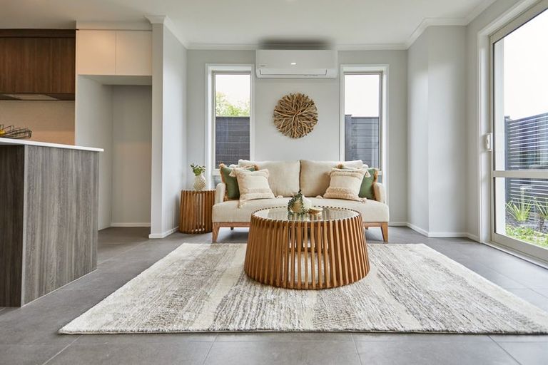 Photo of property in 46 Karepiro Drive, Stanmore Bay, Whangaparaoa, 0932