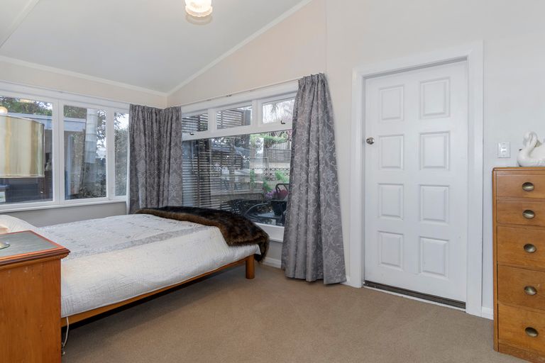 Photo of property in 19 Roderick Street, Otumoetai, Tauranga, 3110