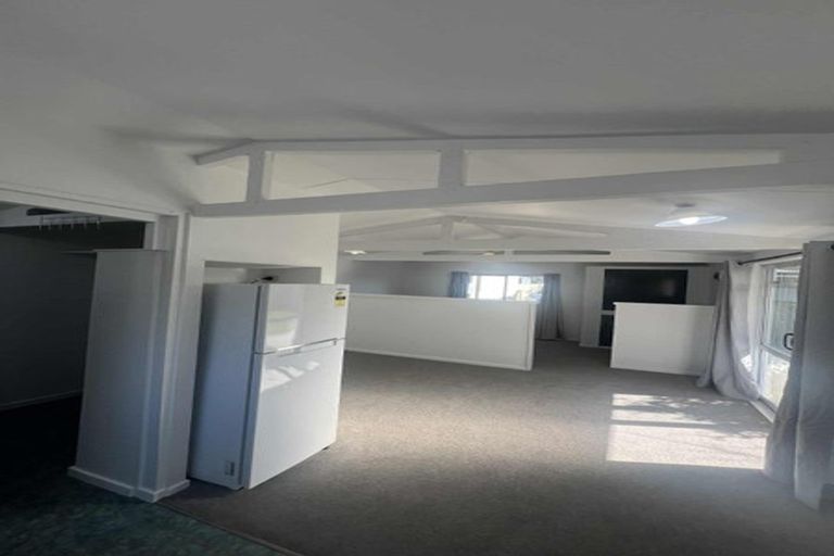 Photo of property in 2 Tasman Street, Havelock North, 4130