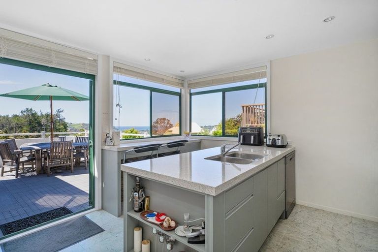 Photo of property in 54 Hinemoa Terrace, Tairua, 3508