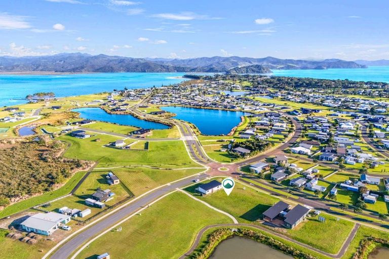 Photo of property in 302 Harbour Drive East, Matarangi, Whitianga, 3592