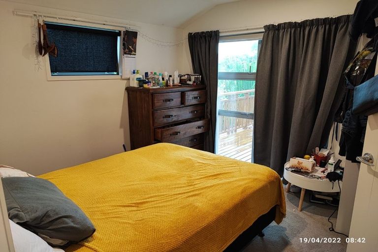 Photo of property in 20a Mcleod Road, Weymouth, Auckland, 2103