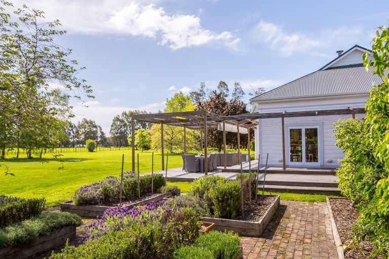 Photo of property in 186a Te Whiti Road, Homebush, Masterton, 5885