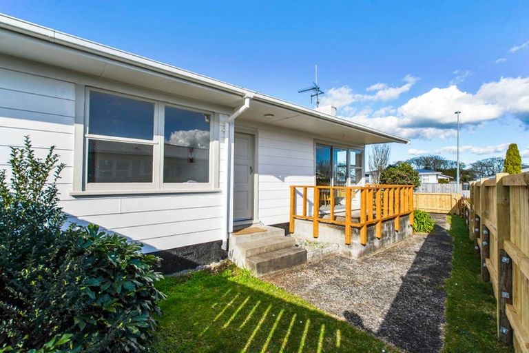 Photo of property in 5 Katherine Place, Melville, Hamilton, 3206