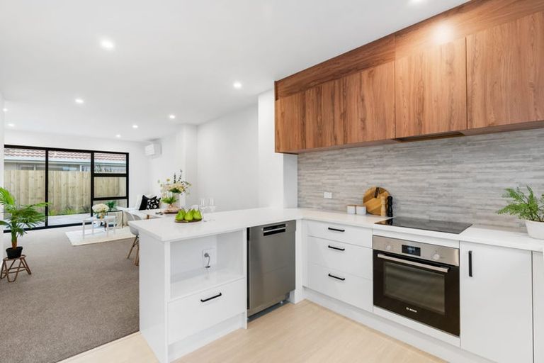 Photo of property in 1/69 Elizabeth Street, Riccarton, Christchurch, 8041