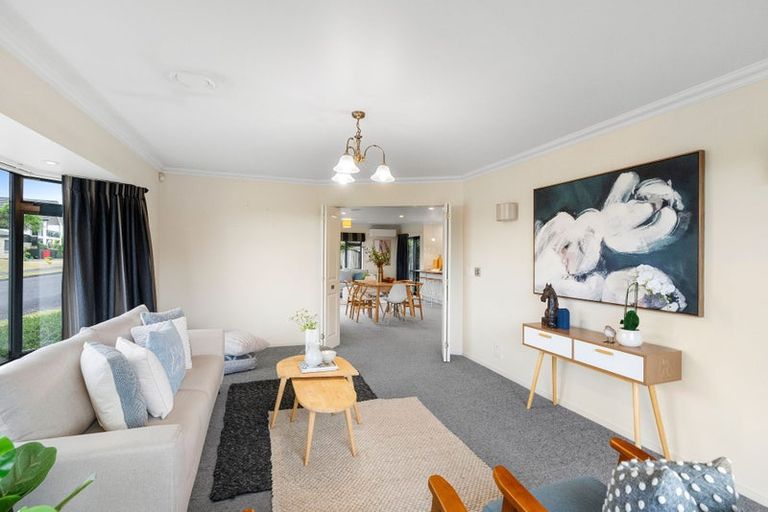 Photo of property in 1 Roseash Lane, Levin, 5510