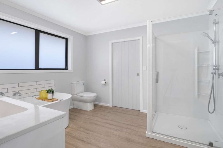 Photo of property in 137a Winchester Street, Levin, 5510