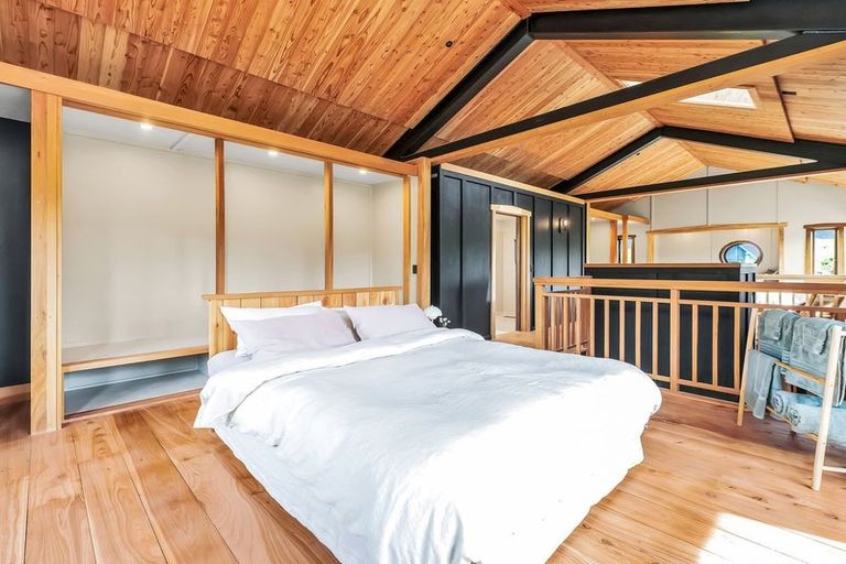 Photo of property in 302 Whitecliffs Road, Whitecliffs, Coalgate, 7673