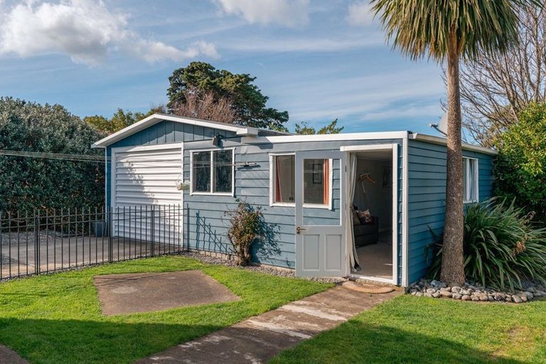 Photo of property in 4 Birdwood Street, Featherston, 5710