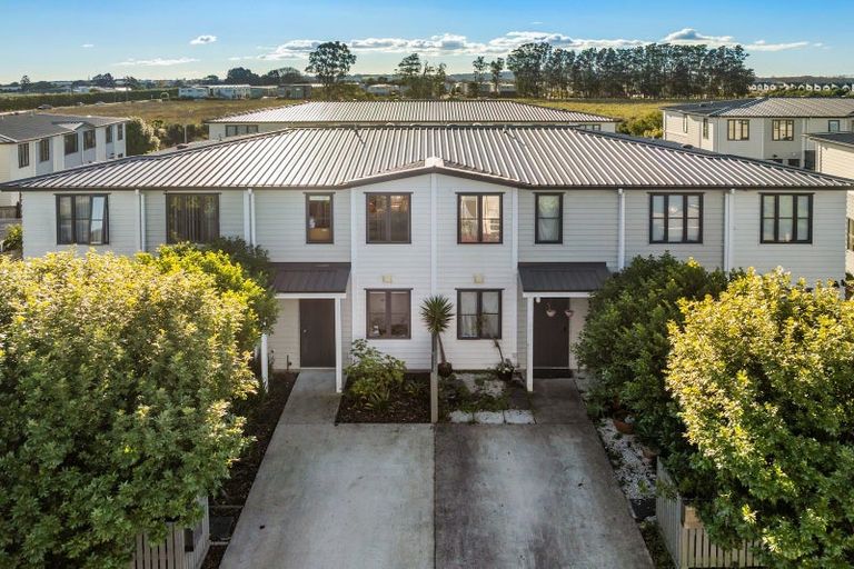Photo of property in 18 Bellbird Street, Papakura, 2110
