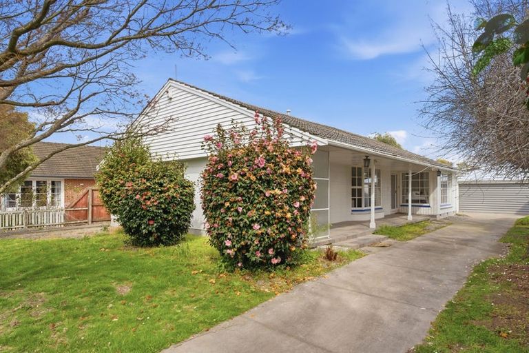 Photo of property in 301 Waimairi Road, Ilam, Christchurch, 8041
