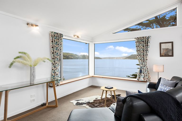 Photo of property in 14 Bewley Avenue, Macandrew Bay, Dunedin, 9014