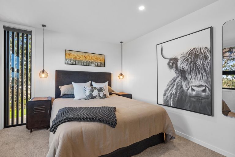 Photo of property in 105 Dillon Street, Waihi Beach, 3611