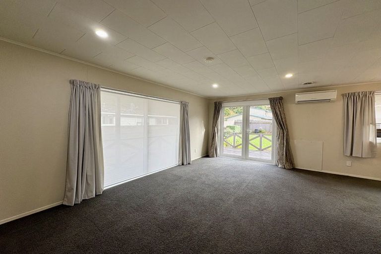 Photo of property in 206 California Drive, Totara Park, Upper Hutt, 5018