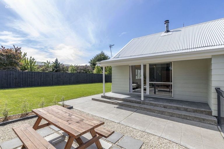 Photo of property in 8 Thorne Place, Rangiora, 7400