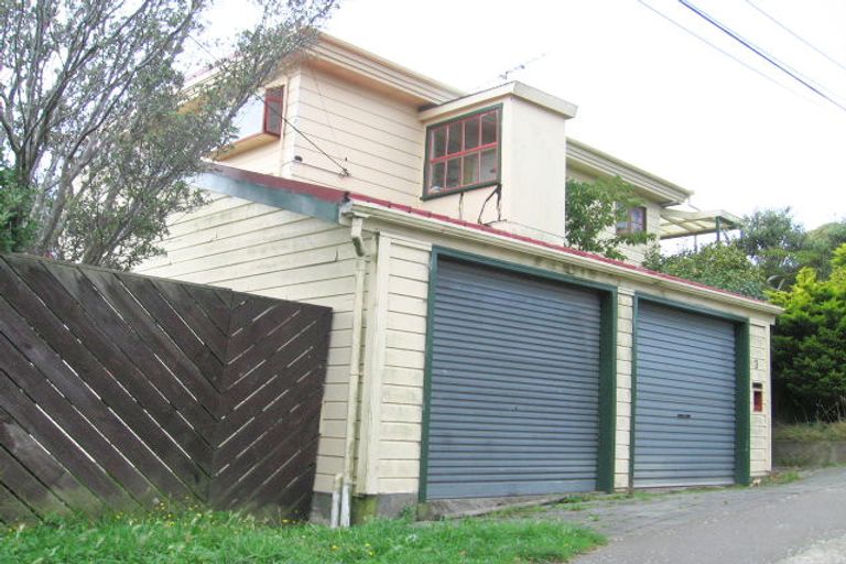 Photo of property in 3 Pollen Street, Johnsonville, Wellington, 6037
