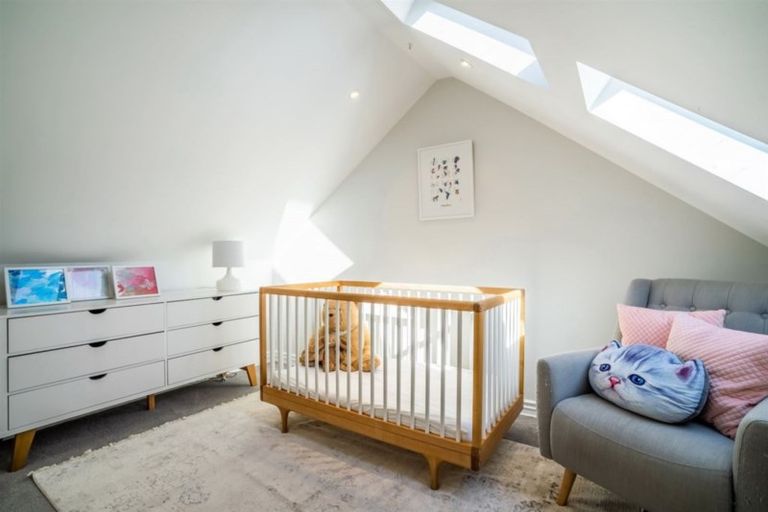 Photo of property in 6 Richmond Avenue, Northcote Point, Auckland, 0627