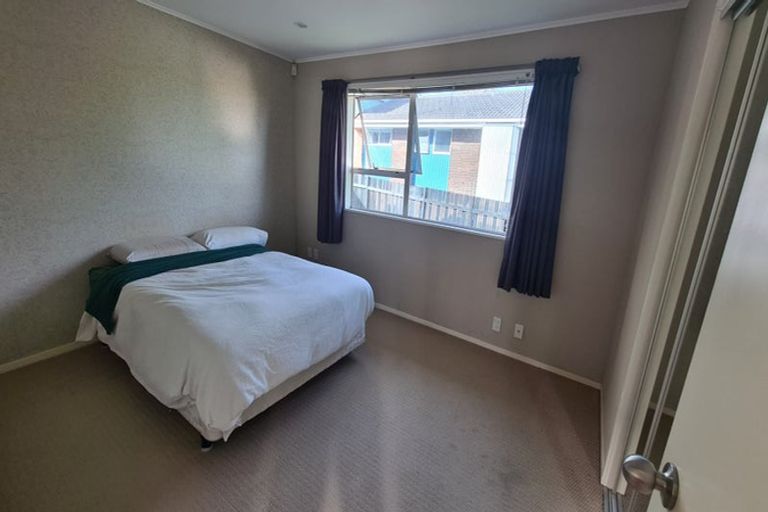 Photo of property in 2/146 Glamorgan Drive, Torbay, Auckland, 0630