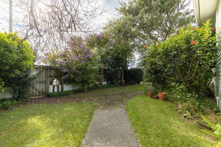 Photo of property in 9 Blackmore Street, Lynmouth, New Plymouth, 4310