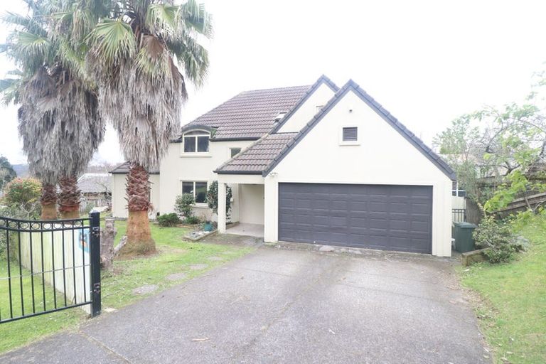 Photo of property in 8 Bushlands Park Drive, Albany, Auckland, 0632