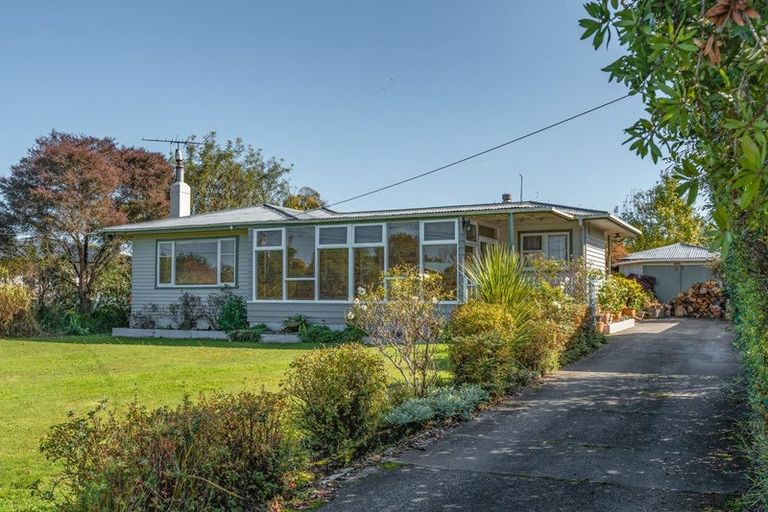 Photo of property in 33 Keir Crescent, Lansdowne, Masterton, 5810