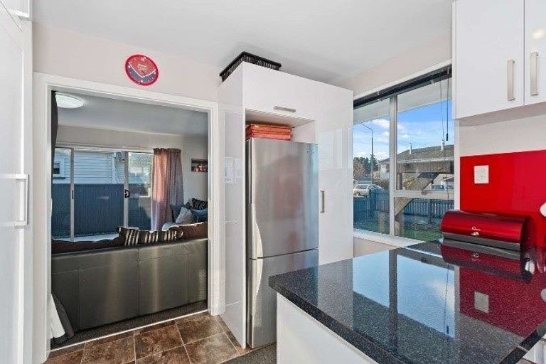 Photo of property in 1/716 Ferry Road, Woolston, Christchurch, 8023