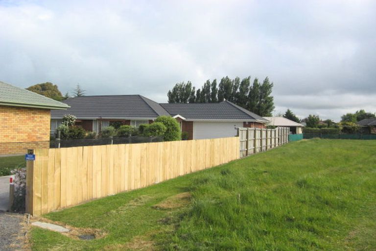 Photo of property in 37 Smarts Drive, Leithfield, 7481