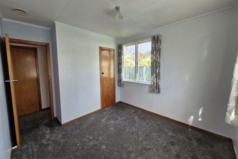Photo of property in 7b Hood Avenue, Heretaunga, Upper Hutt, 5018