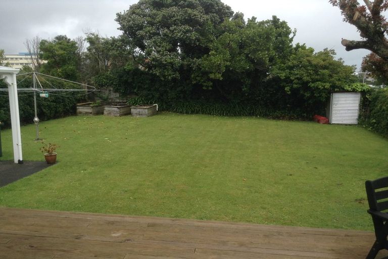 Photo of property in 37 Dorset Avenue, Westown, New Plymouth, 4310