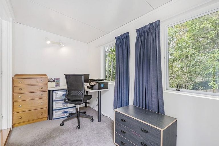 Photo of property in 7 Kilcar Place, Massey, Auckland, 0614