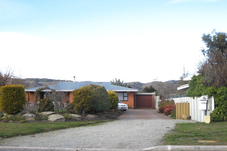 Photo of property in 19 Clutha Street, Alexandra, 9320