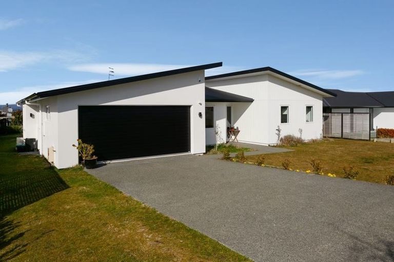 Photo of property in 13 Royal Coachman Drive, Nukuhau, Taupo, 3330