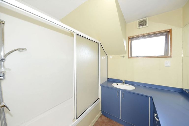 Photo of property in 52 Blue Gum Place, New Brighton, Christchurch, 8083