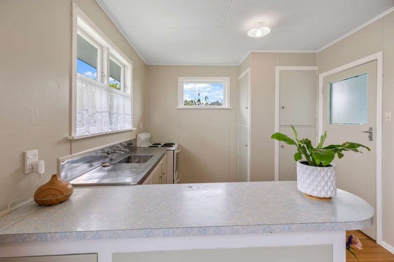 Photo of property in 25 Tainui Street, Castlecliff, Whanganui, 4501