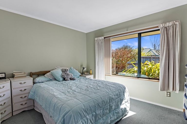 Photo of property in 13 Stagg Place, Brightwater, 7022